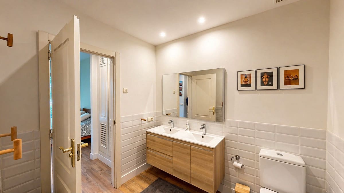 3 sovrum Lägenhet att hyra i Guadalmina med pool - 2 200 € (Ref: 9949973)