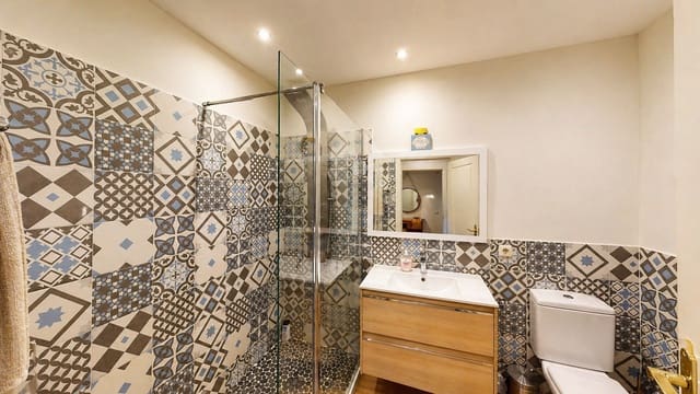3 bedroom Apartment for holiday rental in Guadalmina Alta, Marbella with pool - € 2,000 (Ref: 9949973)