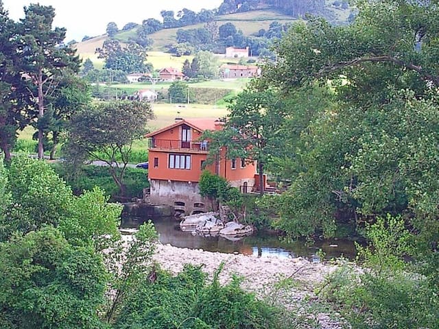 3 bedroom Finca/Country House for sale in Puente Viesgo - € 260,000 (Ref: 4429531)