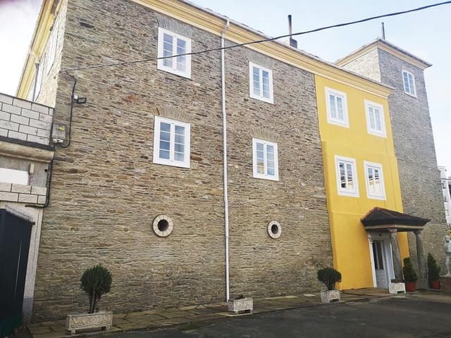 11 makuuhuone Huvila myytävänä paikassa Vegadeo - 700 000 € (Ref: 5147624)