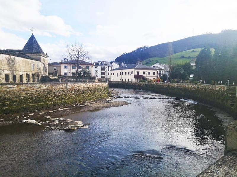 11 soverom Villa til salgs i Vegadeo - € 700 000 (Ref: 5147624)