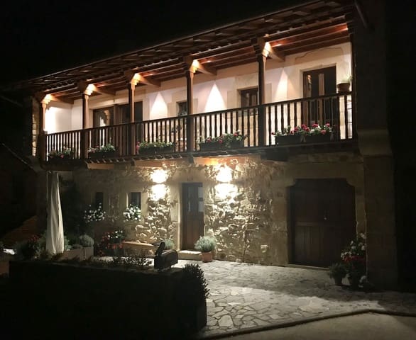 4 soveværelse Finca/Landehus til salg i Llanes - € 499.000 (Ref: 5633236)