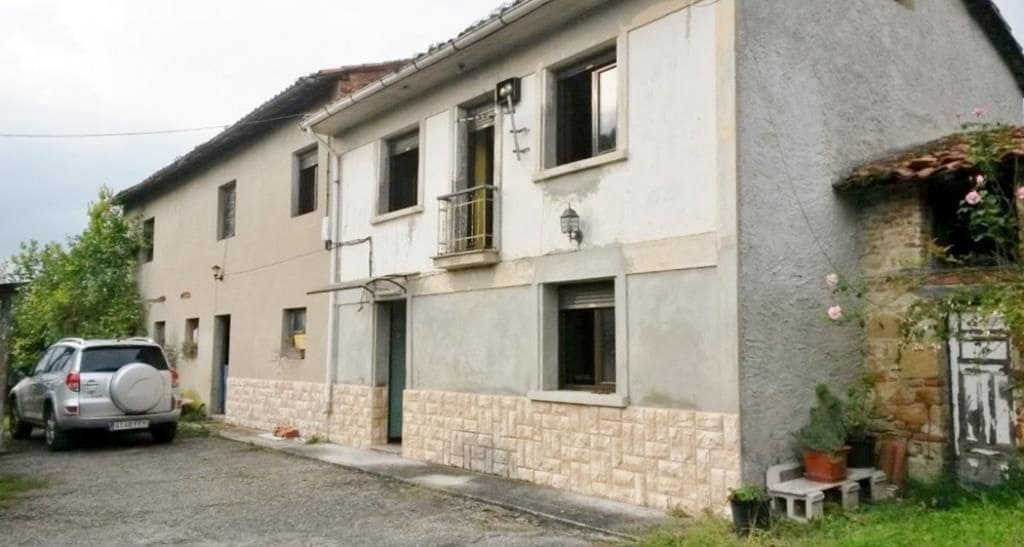 3 soveværelse Finca/Landehus til salg i Siero - € 320.000 (Ref: 5732660)