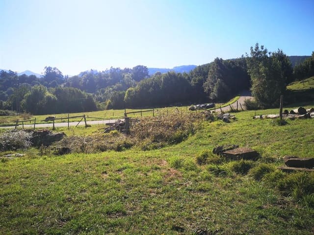 Finca/Landehus til salg i Salas - € 210.000 (Ref: 5888820)