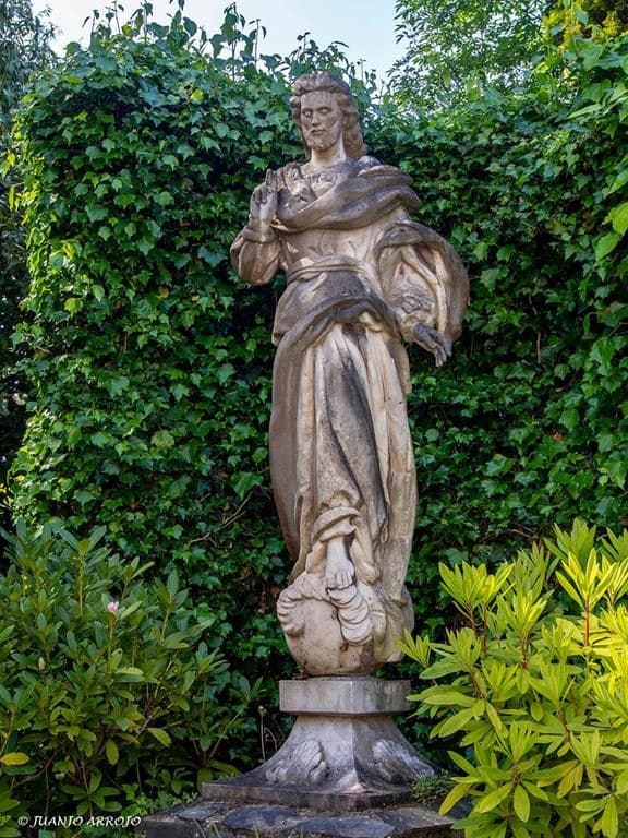 9 soveværelse Finca/Landehus til salg i Oviedo - € 3.250.000 (Ref: 5904841)