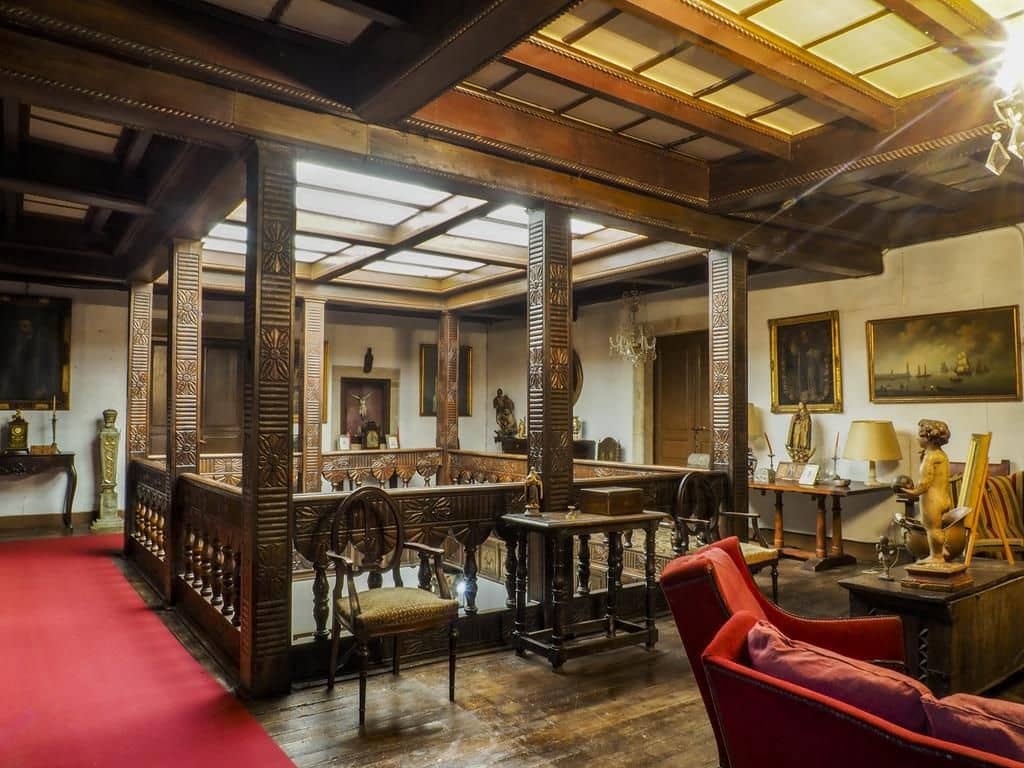 9 soveværelse Finca/Landehus til salg i Oviedo - € 3.250.000 (Ref: 5904841)