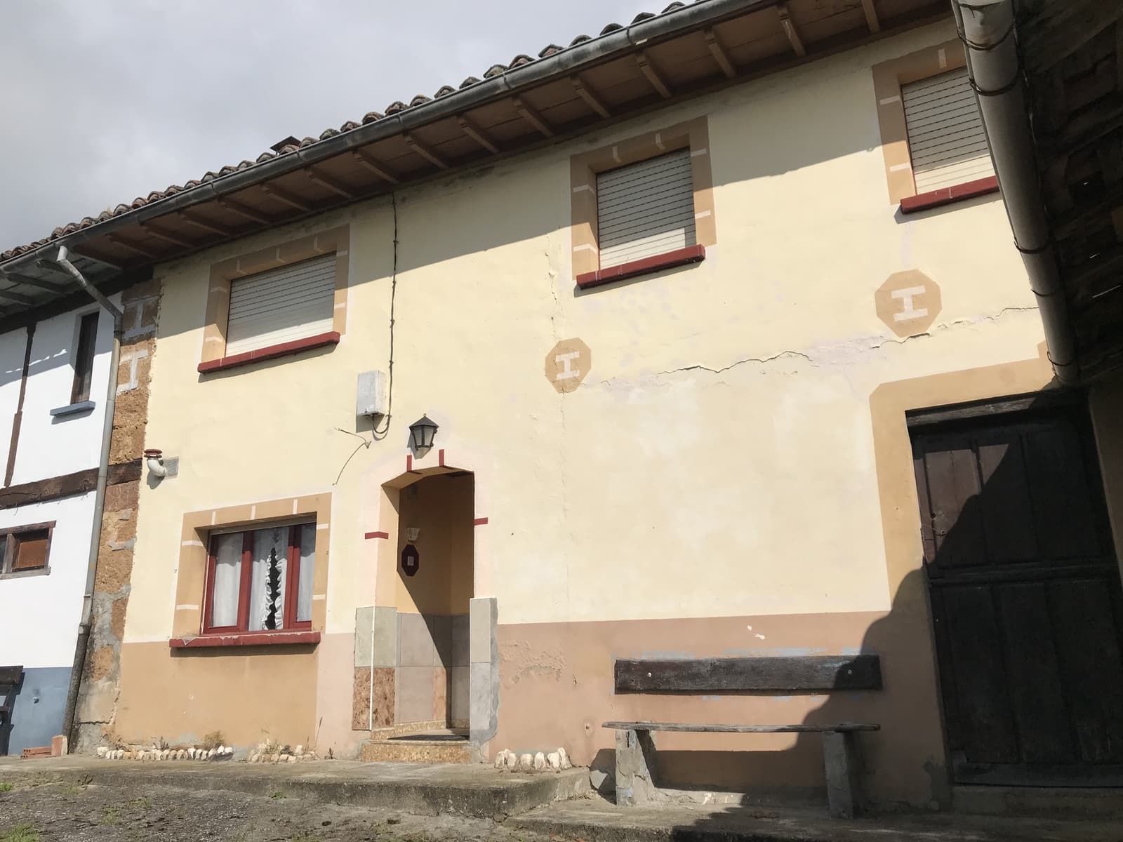 7 soveværelse Finca/Landehus til salg i Infiesto - € 380.000 (Ref: 6401038)