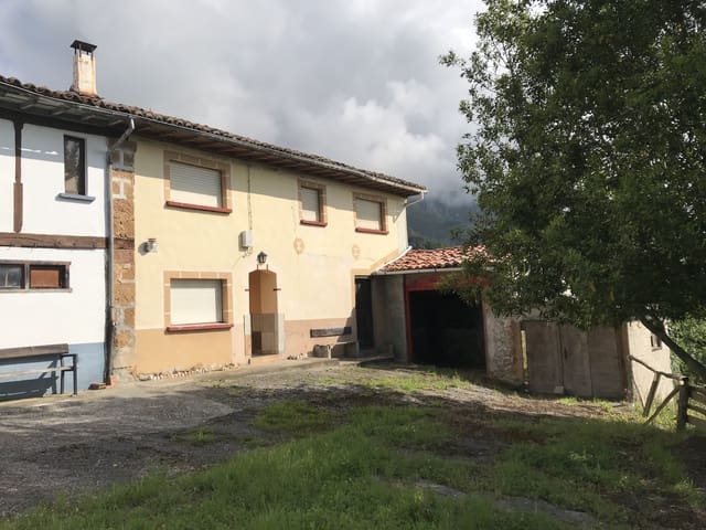 7 soverom Finca/Herregård til salgs i Infiesto, Piloña - € 380 000 (Ref: 6401038)