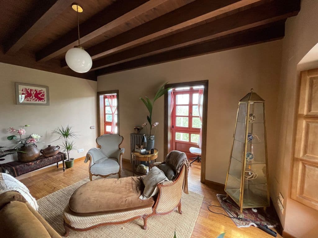 6 slaapkamer Villa te koop in Cabranes - € 624.000 (Ref: 6401039)