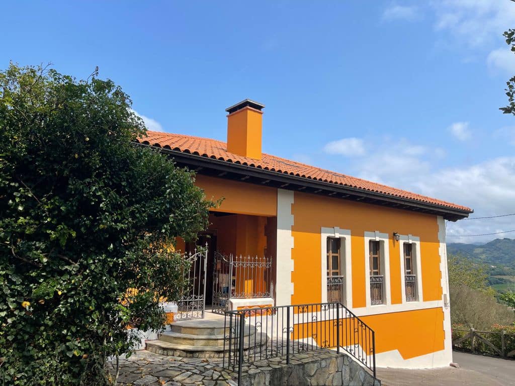 6 slaapkamer Villa te koop in Cabranes - € 624.000 (Ref: 6401039)