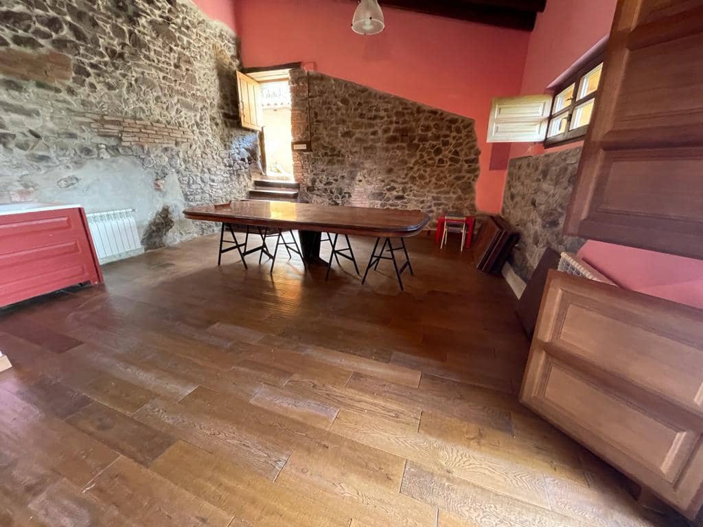 6 slaapkamer Villa te koop in Cabranes - € 624.000 (Ref: 6401039)