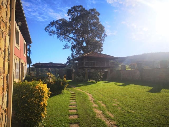 6 bedroom Finca/Country House for sale in Villaviciosa - € 560,000 (Ref: 6456170)