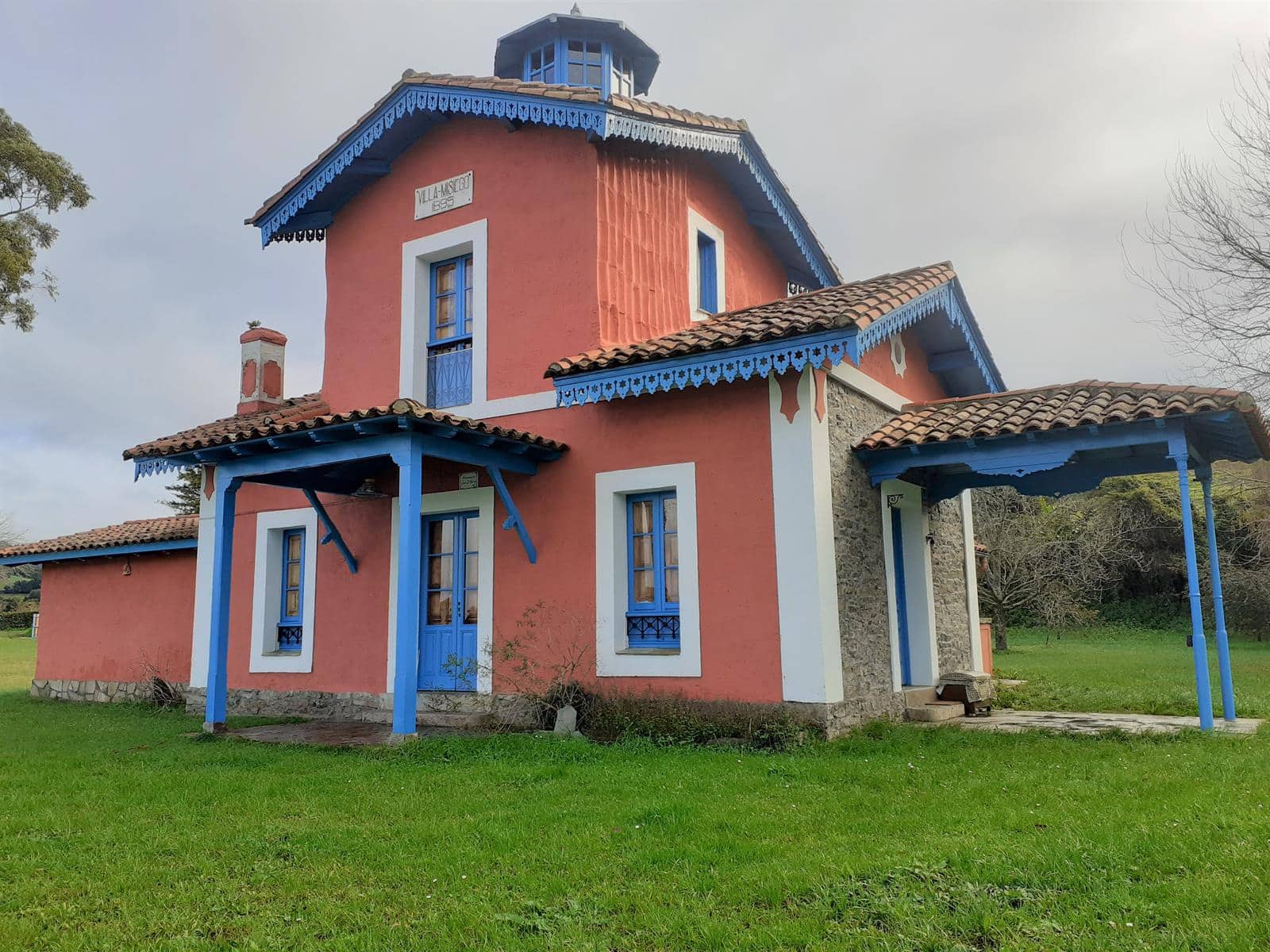 5 soveværelse Villa til salg i Villaviciosa - € 640.000 (Ref: 6801261)