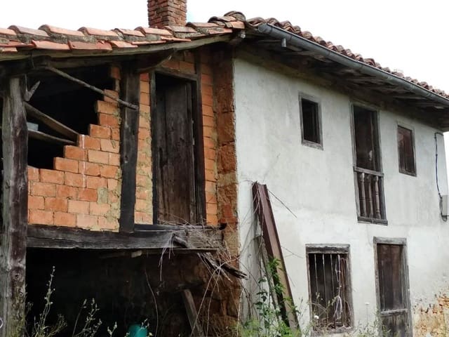 4 bedroom Finca/Country House for sale in Piloña - € 495,000 (Ref: 7087265)