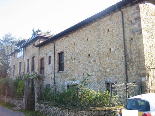 9 soveværelse Finca/Landehus til salg i Parres - € 900.000 (Ref: 7393940)