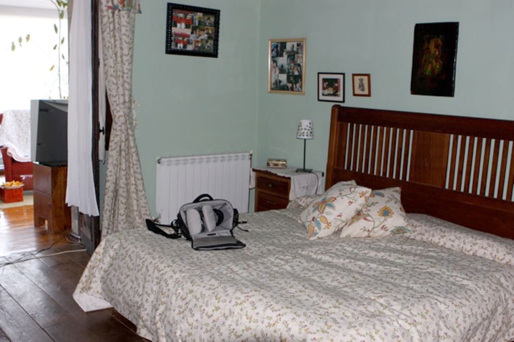 9 soveværelse Finca/Landehus til salg i Parres - € 900.000 (Ref: 7393940)