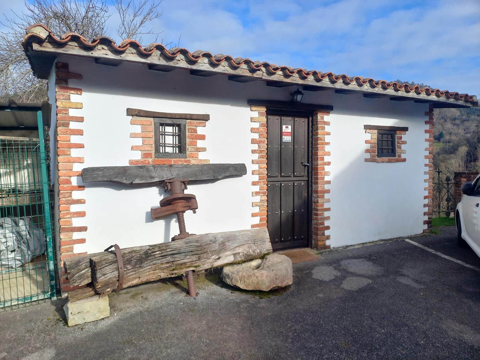 5 soveværelse Finca/Landehus til salg i Cabranes - € 680.000 (Ref: 7579719)