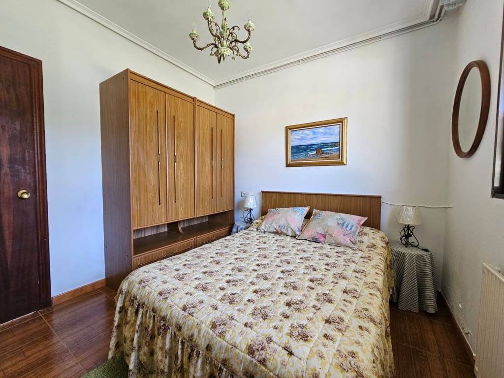 2 soveværelse Semi-Rækkehus til salg i Villaviciosa - € 225.000 (Ref: 7713804)