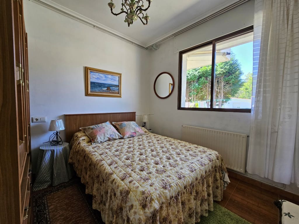 2 soveværelse Semi-Rækkehus til salg i Villaviciosa - € 225.000 (Ref: 7713804)