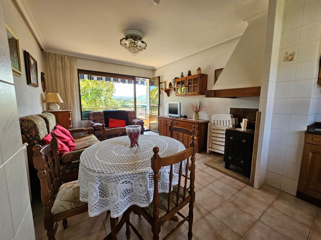 2 soveværelse Semi-Rækkehus til salg i Villaviciosa - € 225.000 (Ref: 7713804)