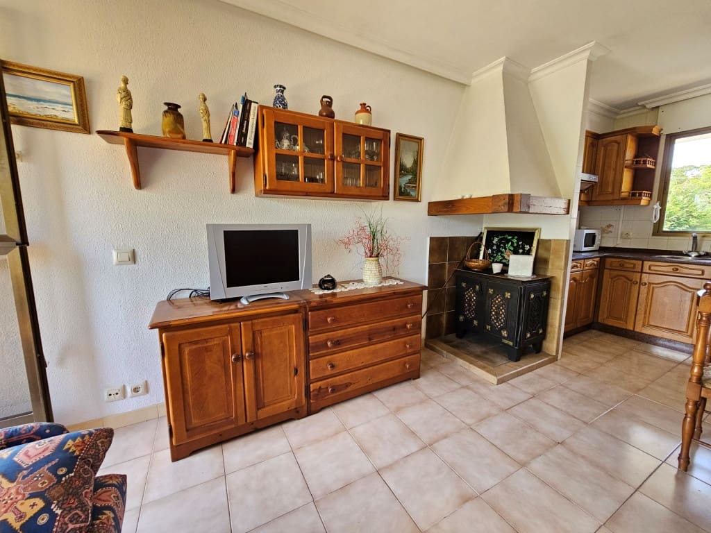 2 soveværelse Semi-Rækkehus til salg i Villaviciosa - € 225.000 (Ref: 7713804)