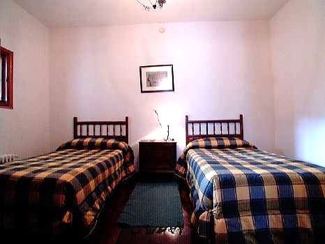 14 soverom Finca/Herregård til salgs i Onis - € 730 000 (Ref: 7713805)