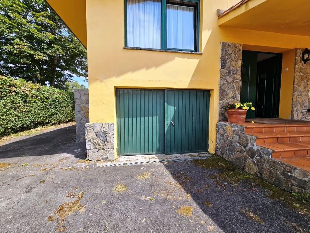 4 soveværelse Villa til salg i Colunga - € 670.000 (Ref: 7713807)