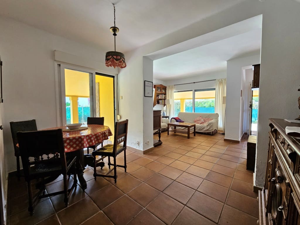 4 soveværelse Villa til salg i Colunga - € 670.000 (Ref: 7713807)