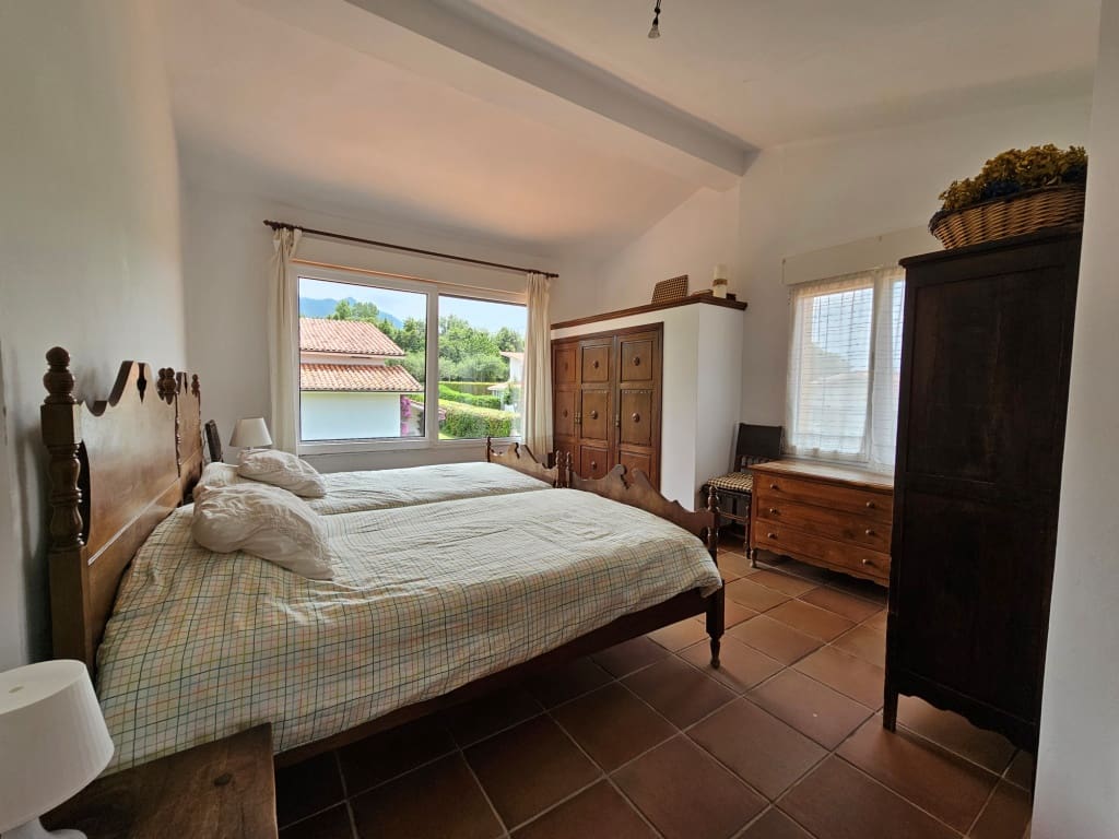 4 soveværelse Villa til salg i Colunga - € 670.000 (Ref: 7713807)