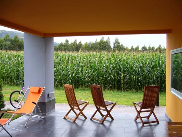 9 bedroom Hotel for sale in Cudillero - € 620,000 (Ref: 7833700)