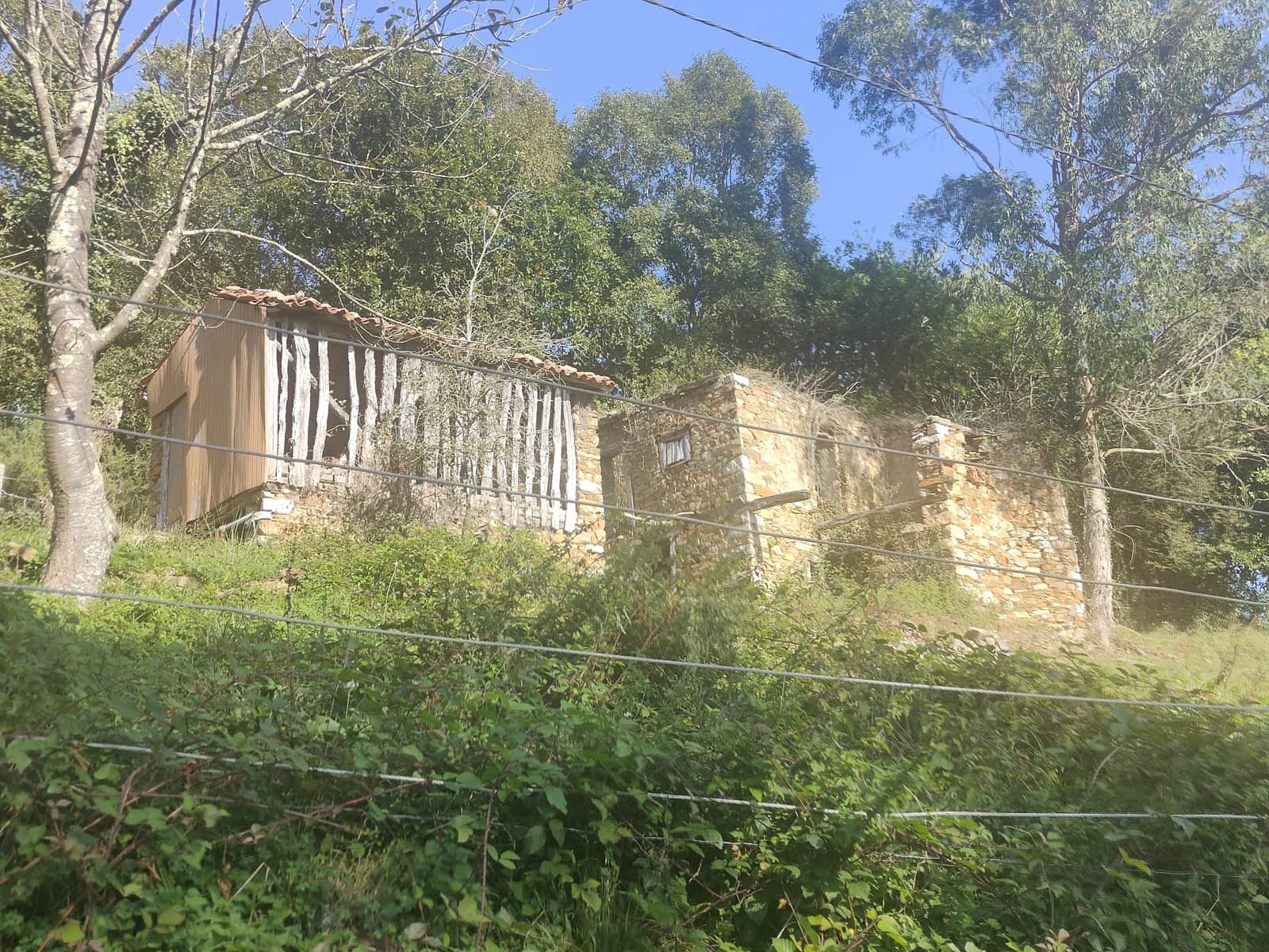 2 slaapkamer Finca/Landhuis te koop in Cudillero - € 50.000 (Ref: 7982330)