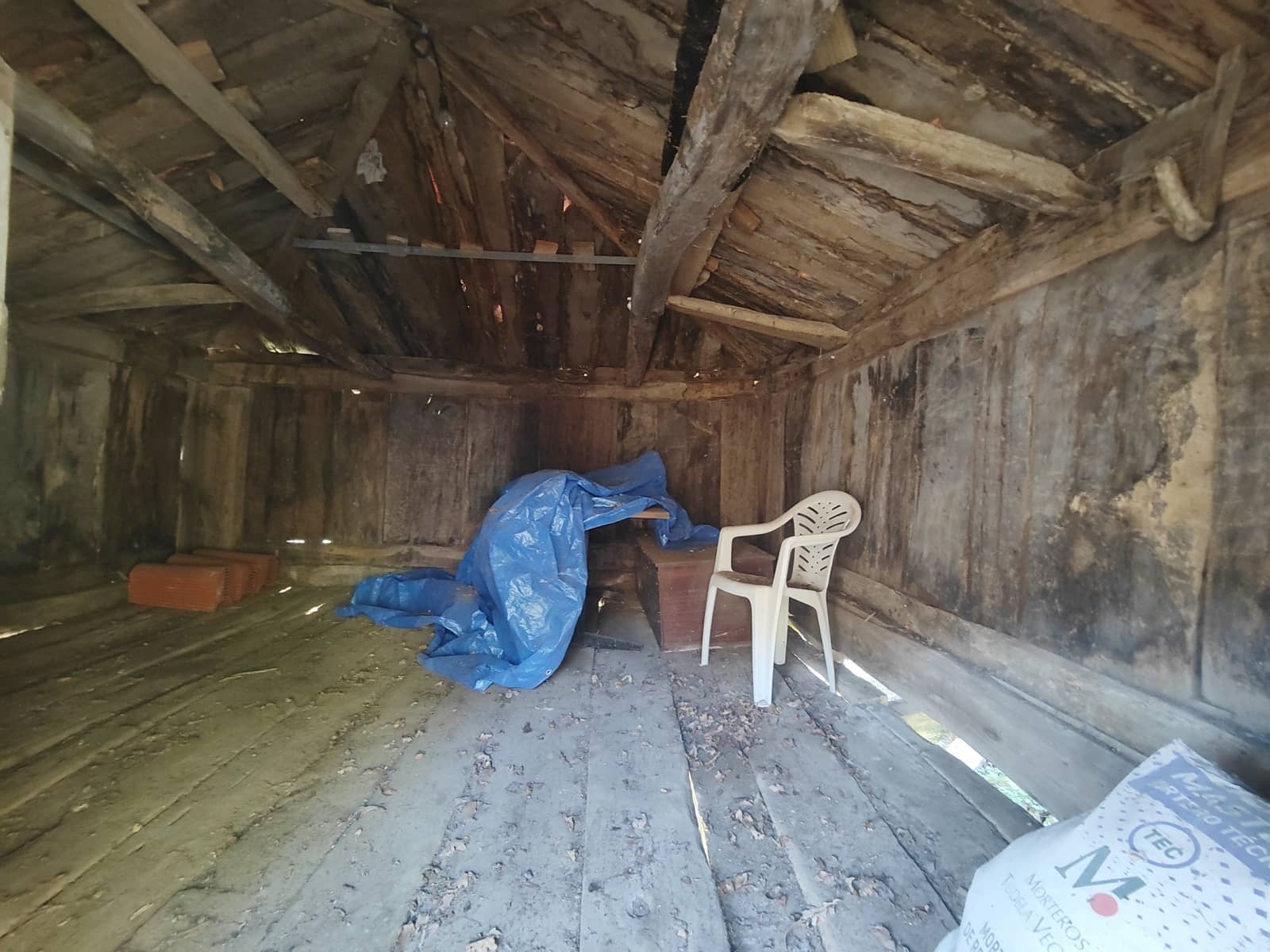 2 slaapkamer Finca/Landhuis te koop in Cudillero - € 50.000 (Ref: 7982330)