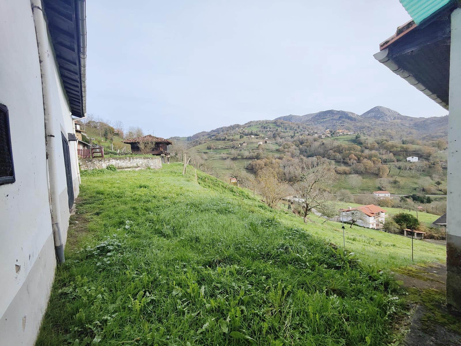 4 soveværelse Finca/Landehus til salg i Infiesto - € 285.000 (Ref: 8061290)