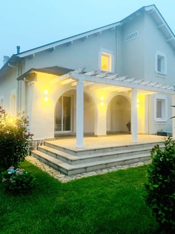 5 soverom Villa til salgs i Navia - € 650 000 (Ref: 8683607)