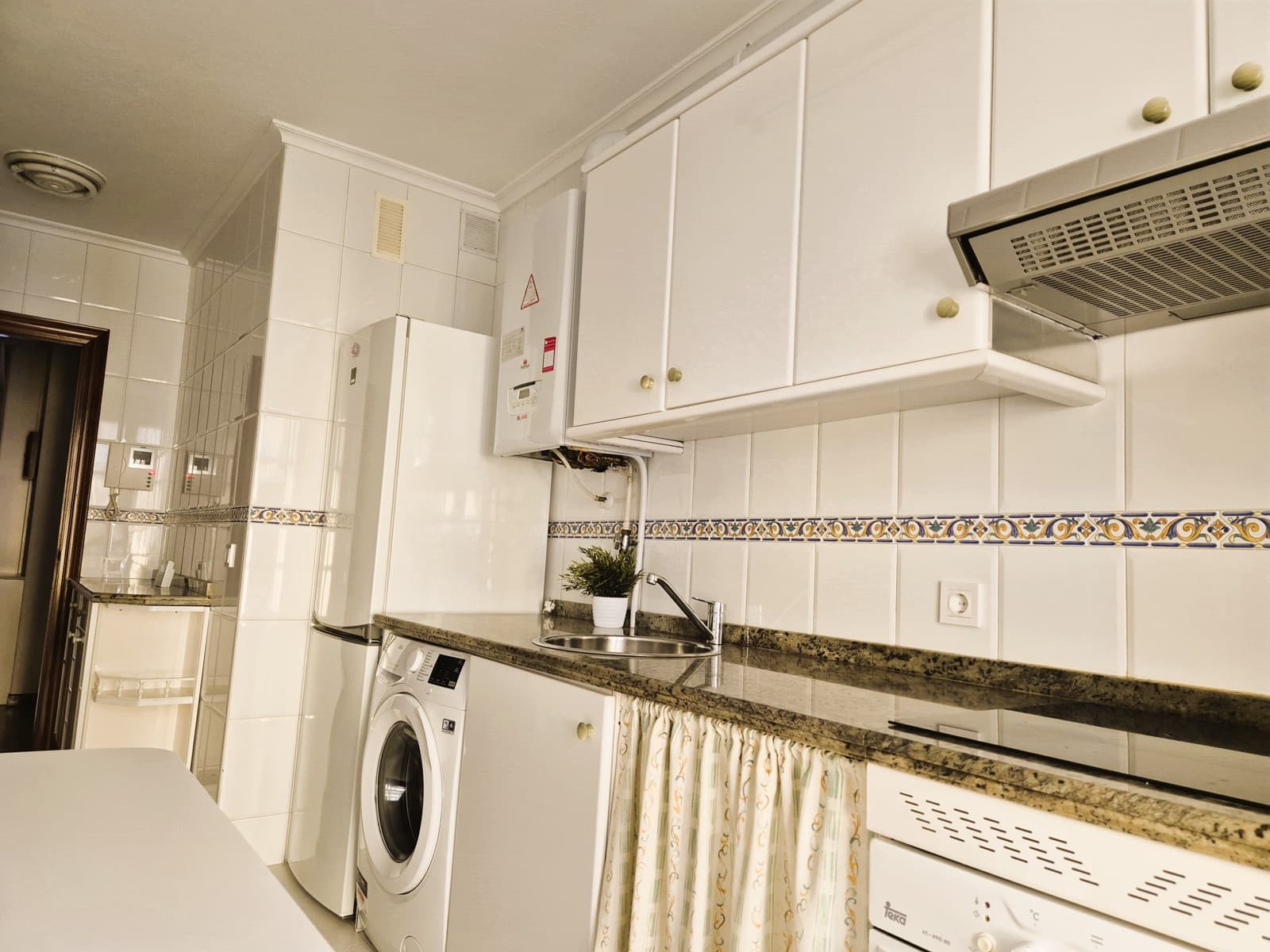 2 soveværelse Lejlighed til salg i Gijon med garage - € 325.000 (Ref: 8705649)