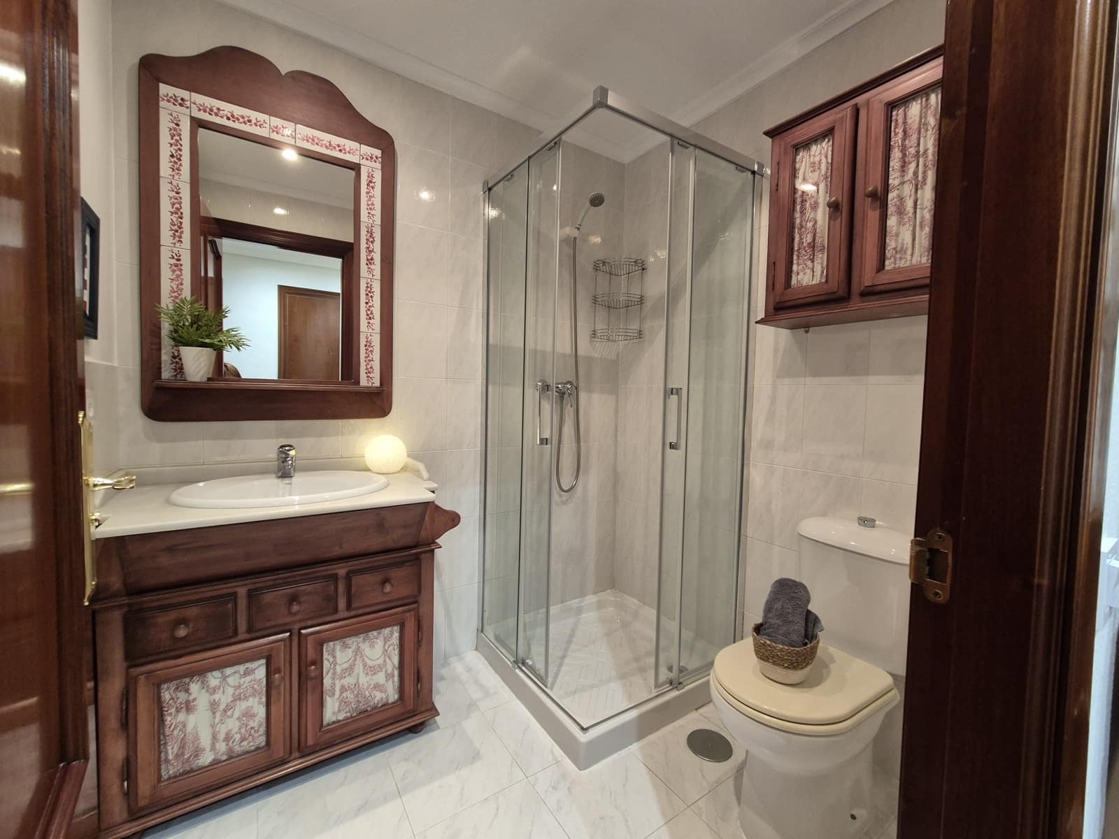 2 soveværelse Lejlighed til salg i Gijon med garage - € 325.000 (Ref: 8705649)