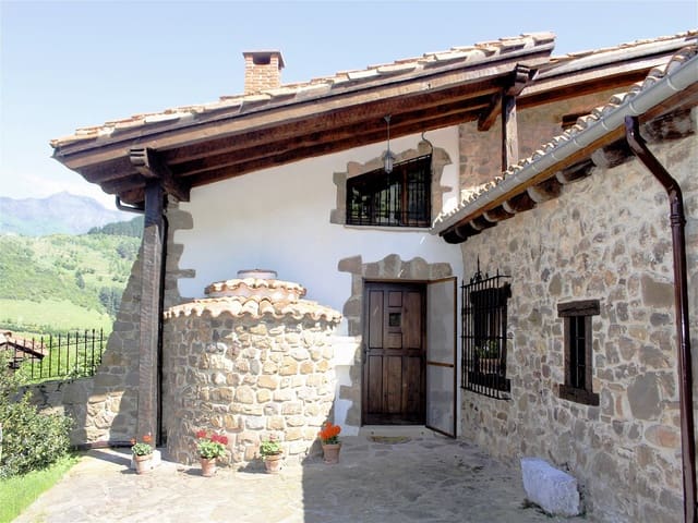 6 slaapkamer Finca/Landhuis te koop in Potes - € 490.000 (Ref: 8839797)