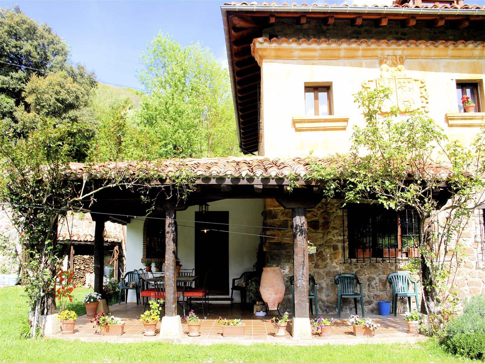 6 soveværelse Finca/Landehus til salg i Potes - € 490.000 (Ref: 8839797)