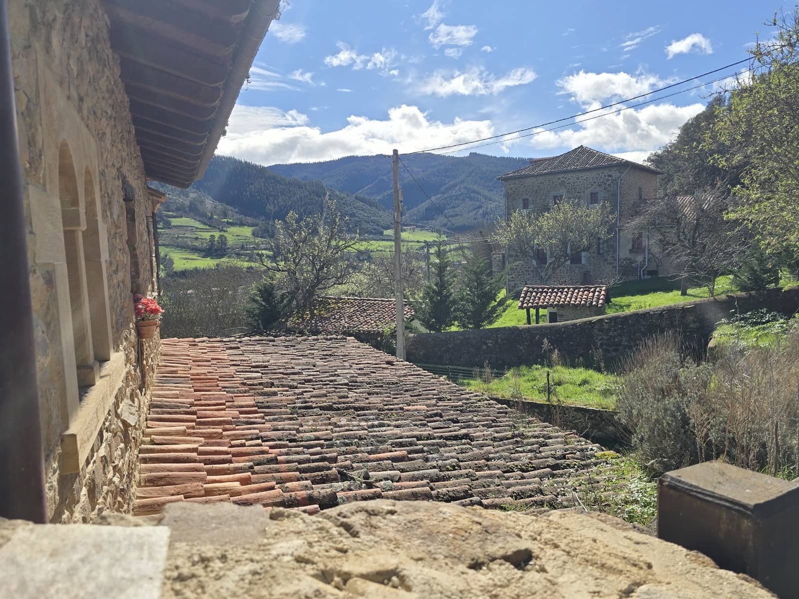 6 soveværelse Finca/Landehus til salg i Potes - € 490.000 (Ref: 8839797)