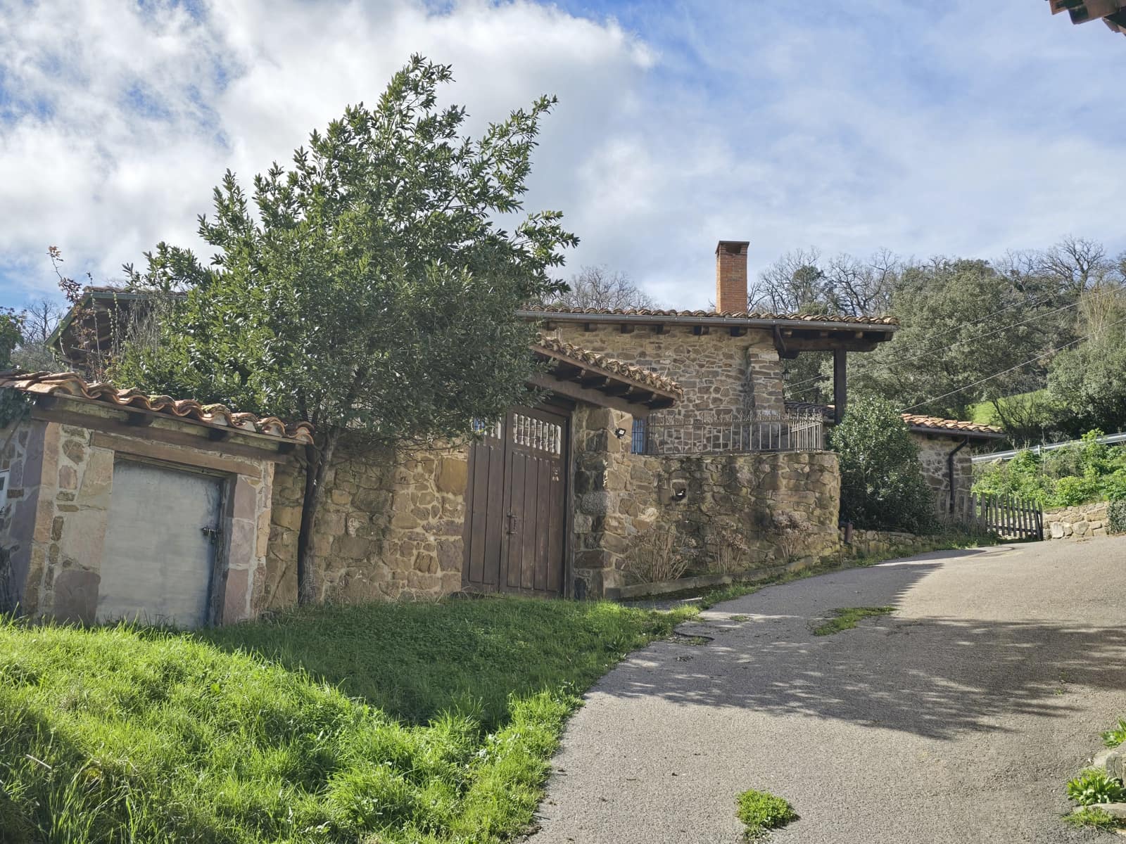 6 soveværelse Finca/Landehus til salg i Potes - € 490.000 (Ref: 8839797)