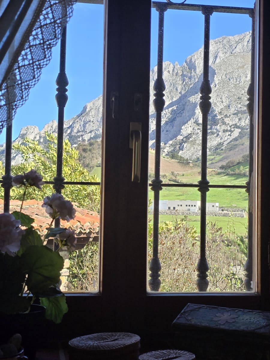 6 soveværelse Finca/Landehus til salg i Potes - € 490.000 (Ref: 8839797)