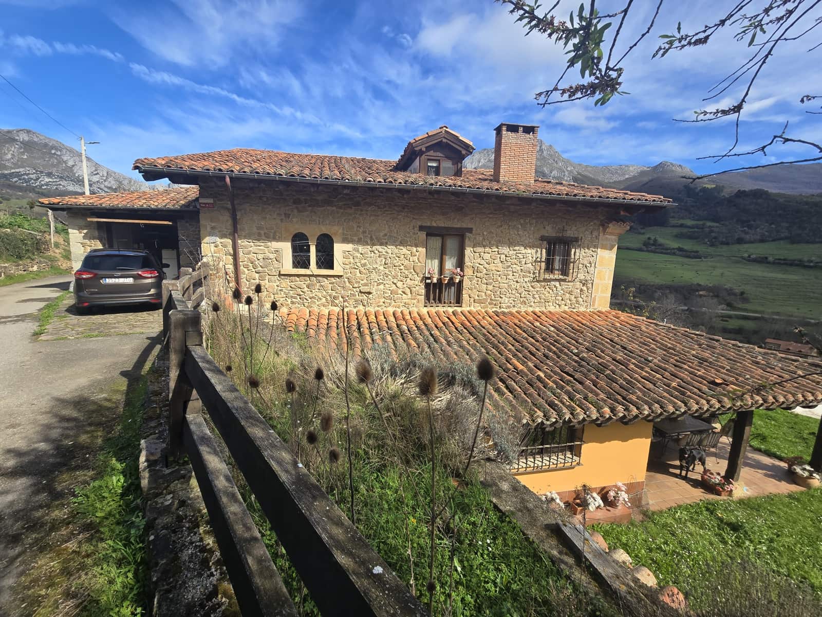 6 soveværelse Finca/Landehus til salg i Potes - € 490.000 (Ref: 8839797)