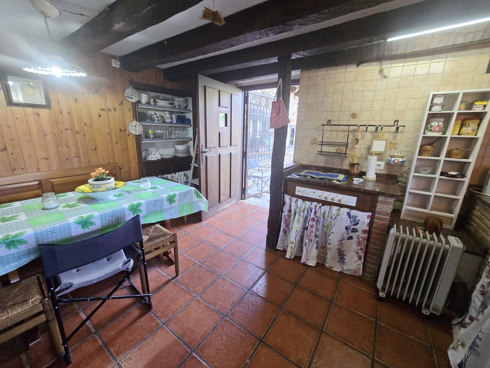 6 soveværelse Finca/Landehus til salg i Potes - € 490.000 (Ref: 8839797)