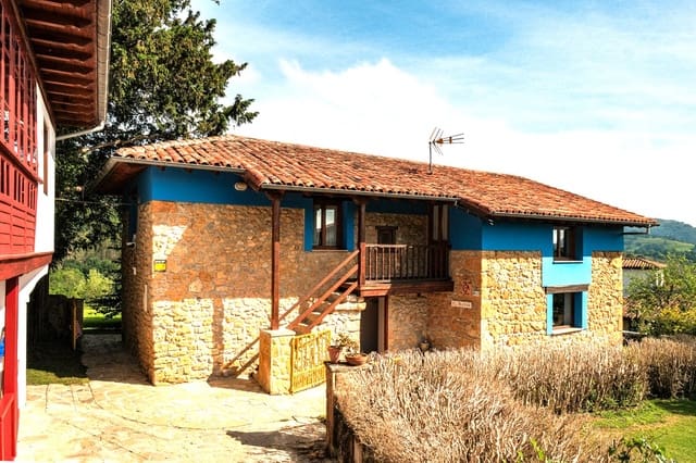 7 bedroom Finca/Country House for sale in Piloña - € 595,000 (Ref: 8862879)