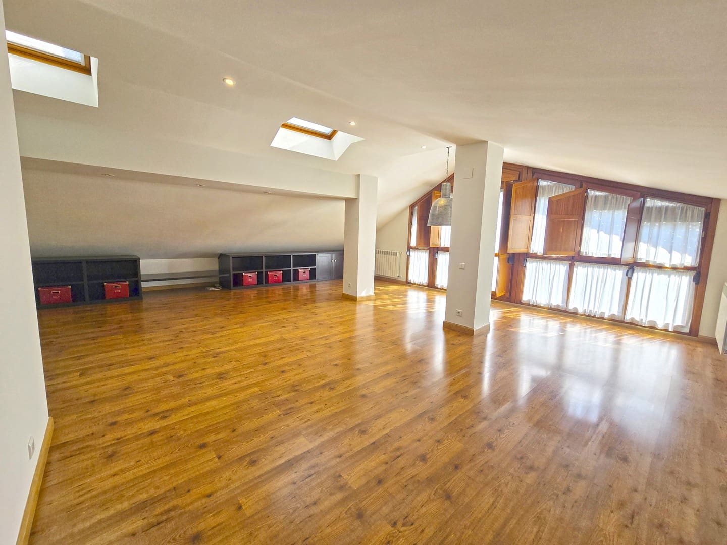 3 bedroom Villa for sale in Llanera with pool - € 498,000 (Ref: 9788763)