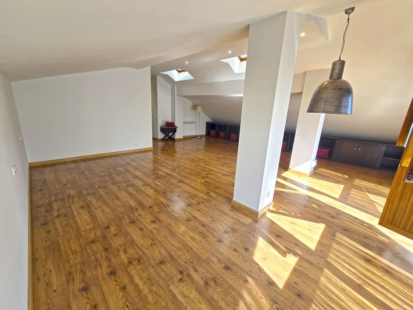 3 bedroom Villa for sale in Llanera with pool - € 498,000 (Ref: 9788763)