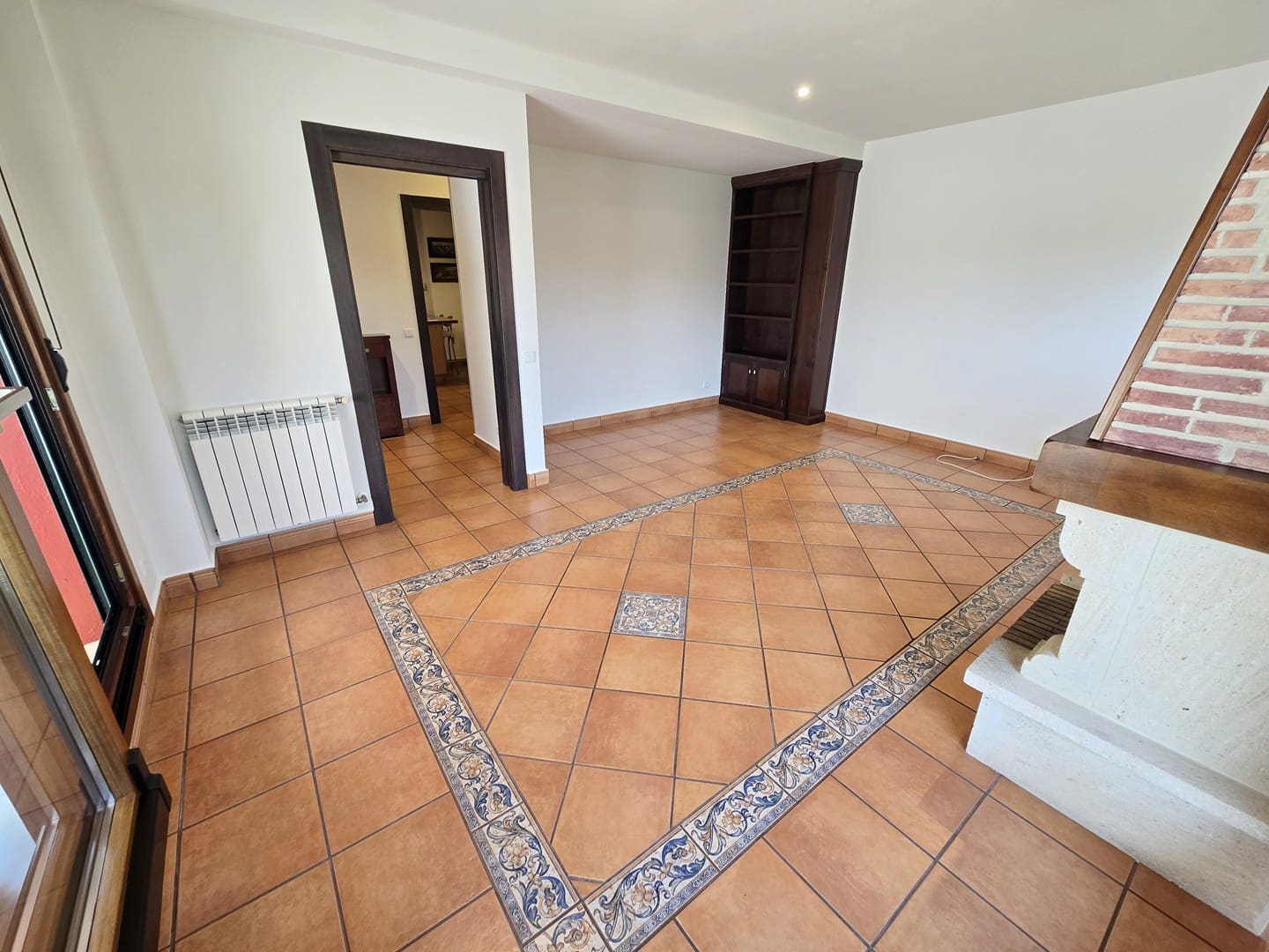 3 bedroom Villa for sale in Llanera with pool - € 498,000 (Ref: 9788763)