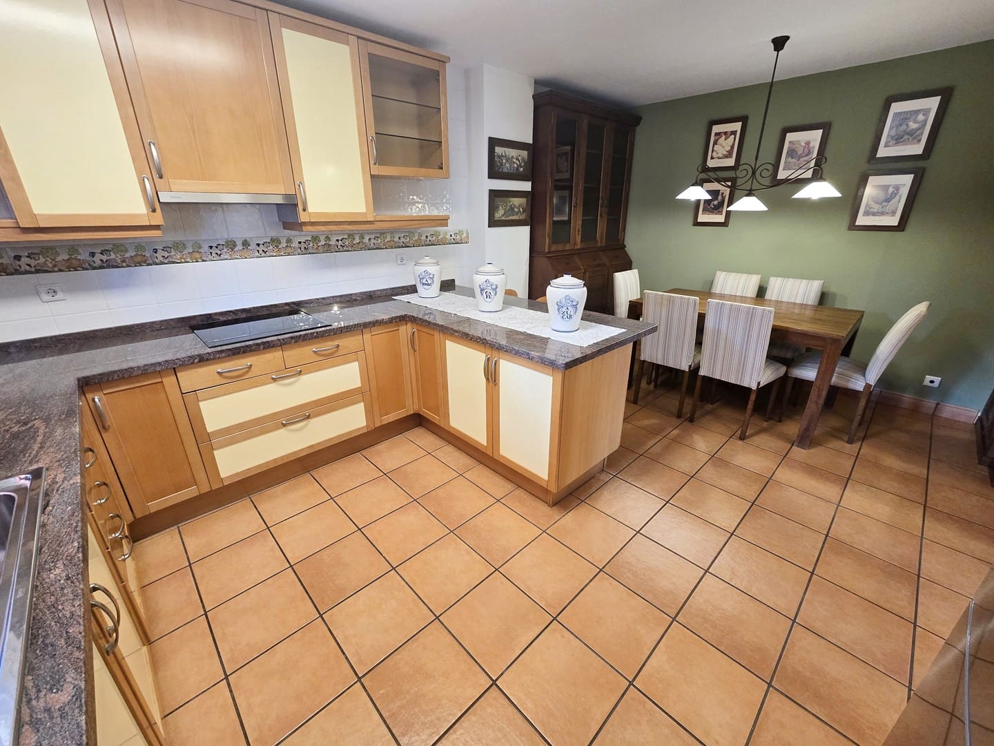 3 bedroom Villa for sale in Llanera with pool - € 498,000 (Ref: 9788763)