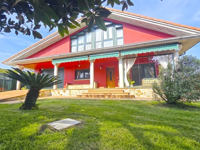 3 bedroom Villa for sale in Llanera with pool - € 498,000 (Ref: 9788763)