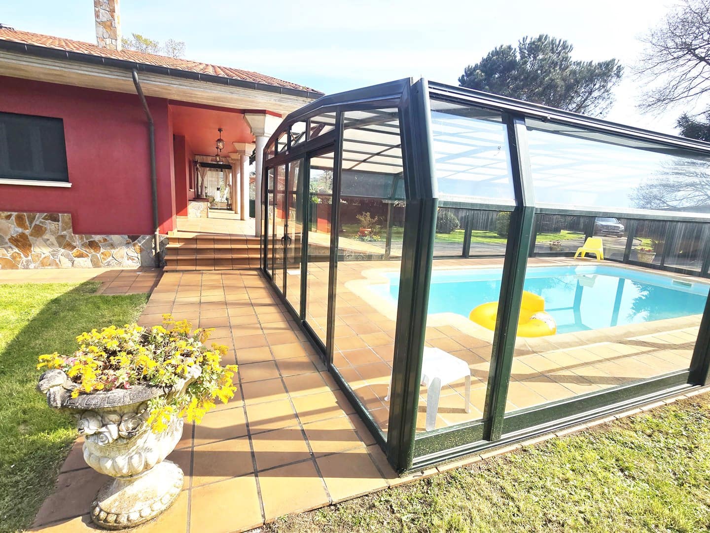 3 bedroom Villa for sale in Llanera with pool - € 498,000 (Ref: 9788763)